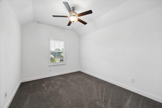 504 Sage Timbers Lane, Pinehurst, TX 77362