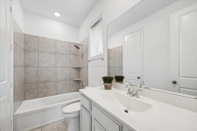 504 Sage Timbers Lane, Pinehurst, TX 77362