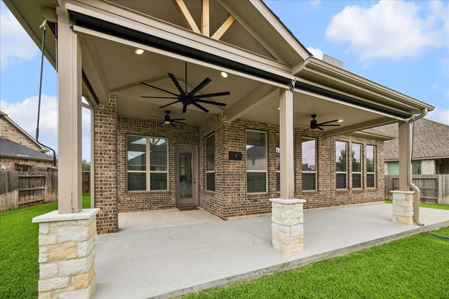 504 Sage Timbers Lane, Pinehurst, TX 77362