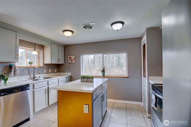 12513 8th Drive NW, Marysville, WA 98271