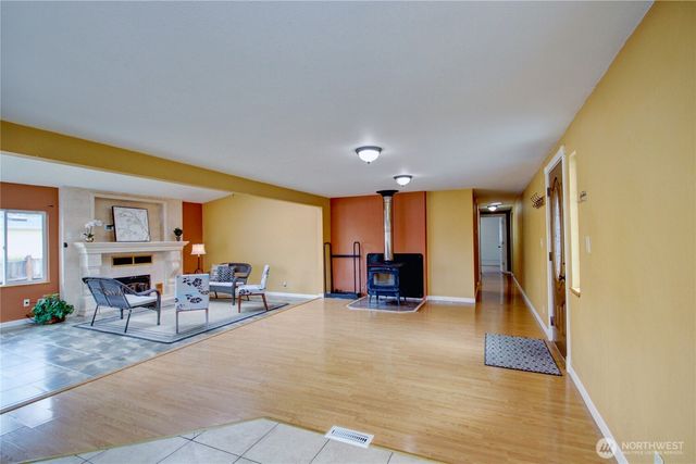 12513 8th Drive NW, Marysville, WA 98271