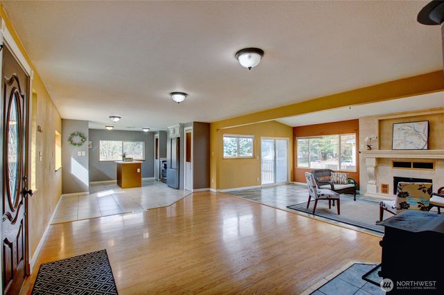 12513 8th Drive NW, Marysville, WA 98271