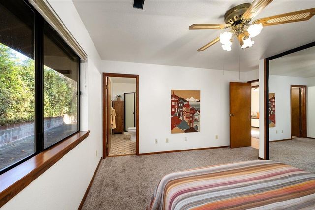 155 Pinewood Way, Auburn, CA 95602