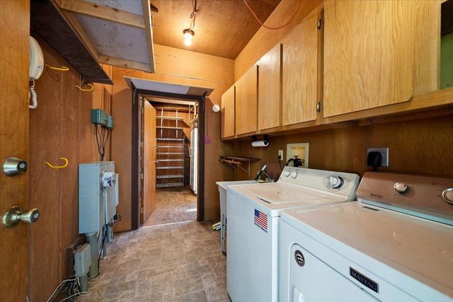 155 Pinewood Way, Auburn, CA 95602