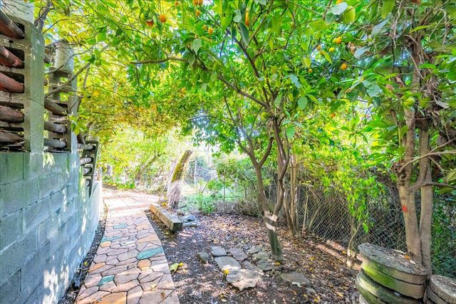 155 Pinewood Way, Auburn, CA 95602