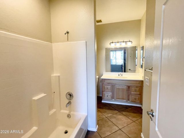 2929 W Yorkshire Drive Unit 1019, Phoenix, AZ 85027