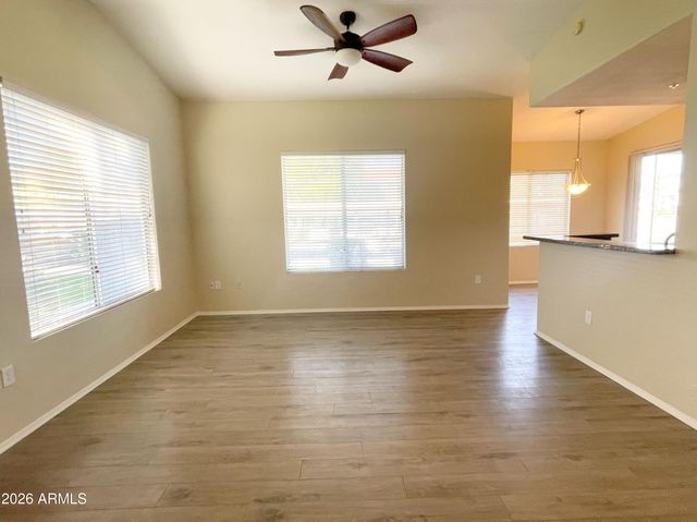 2929 W Yorkshire Drive Unit 1019, Phoenix, AZ 85027