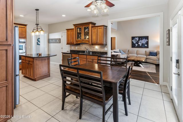 687 Stoneyridge Wynde, Shepherdsville, KY 40165