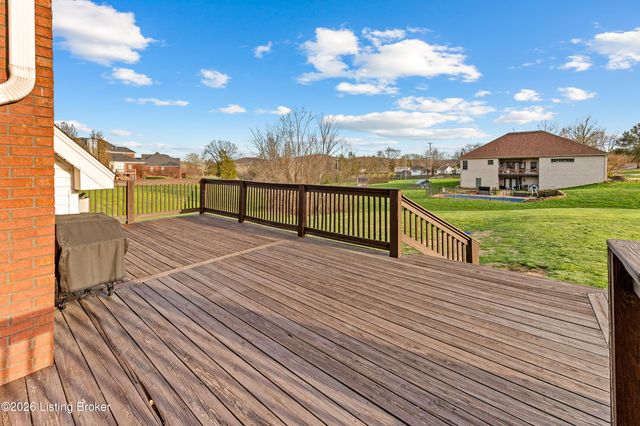 687 Stoneyridge Wynde, Shepherdsville, KY 40165