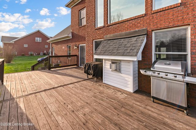 687 Stoneyridge Wynde, Shepherdsville, KY 40165