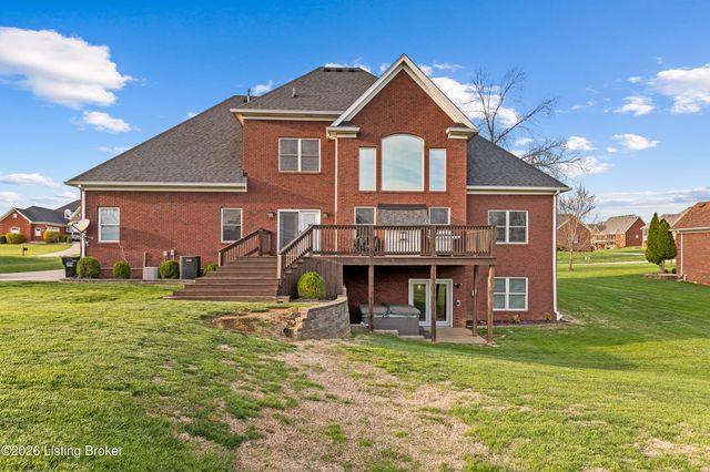 687 Stoneyridge Wynde, Shepherdsville, KY 40165