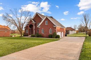 687 Stoneyridge Wynde, Shepherdsville, KY 40165