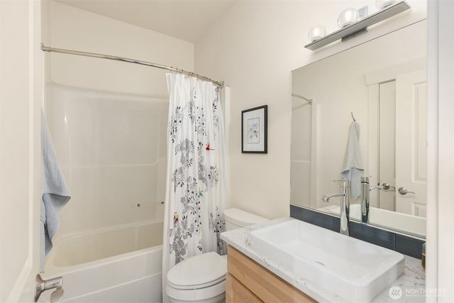 211 N Stromberg Avenue, Port Townsend, WA 98368