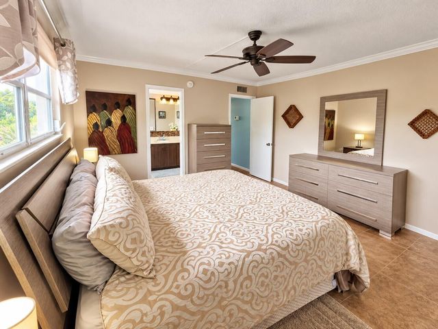 2301 Lucaya Lane O4, Coconut Creek, FL 33066