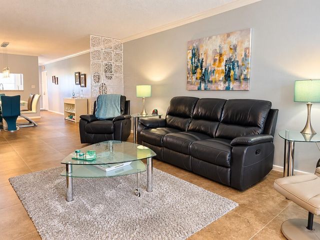 2301 Lucaya Lane O4, Coconut Creek, FL 33066