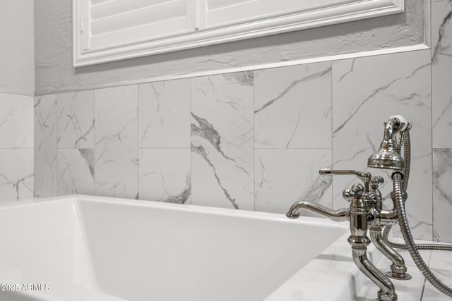 20975 E EXCELSIOR Avenue, Queen Creek, AZ 85142