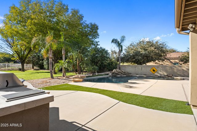 20975 E EXCELSIOR Avenue, Queen Creek, AZ 85142