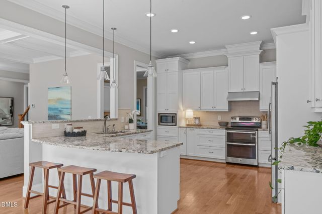 5005 Cedar Glen Court, Apex, NC 27539