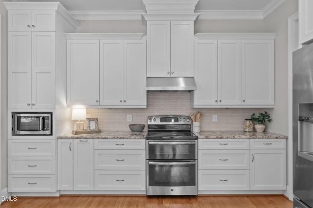 5005 Cedar Glen Court, Apex, NC 27539