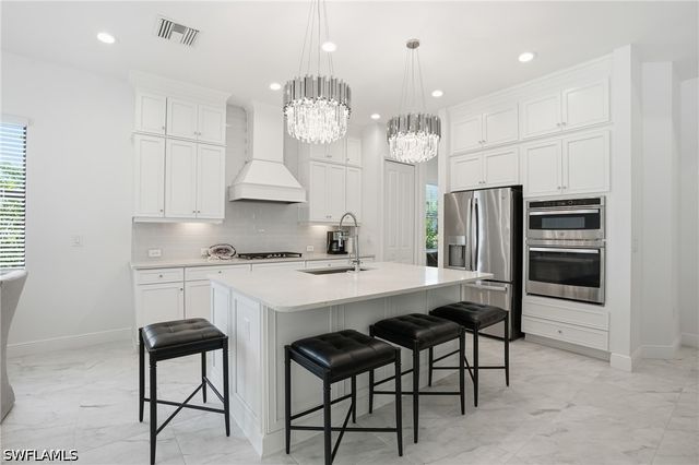 8368 Preserve Point DR, Fort Myers, FL 33912