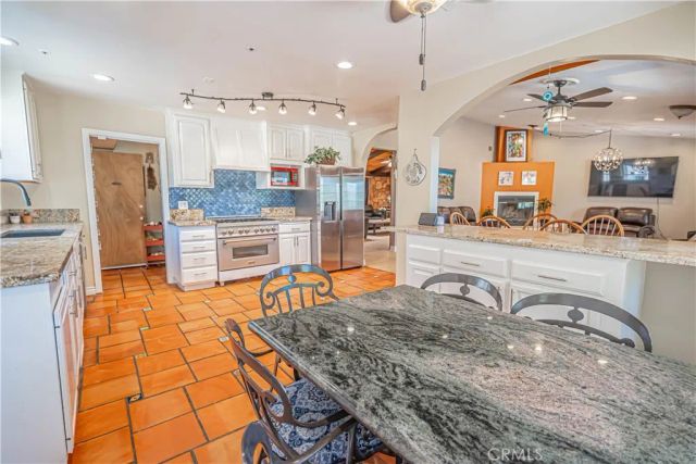 33306 Tyndall, Agua Dulce, CA 91390