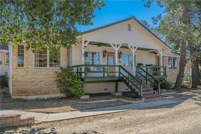 33306 Tyndall, Agua Dulce, CA 91390