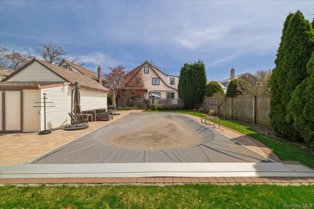 96 Southard Avenue, Rockville Centre, NY 11570