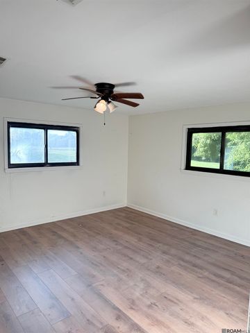 1041 Michigan Ave, Port Allen, LA 70767
