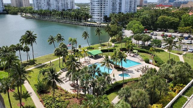 18151 NE 31 Court 908, Aventura, FL 33160