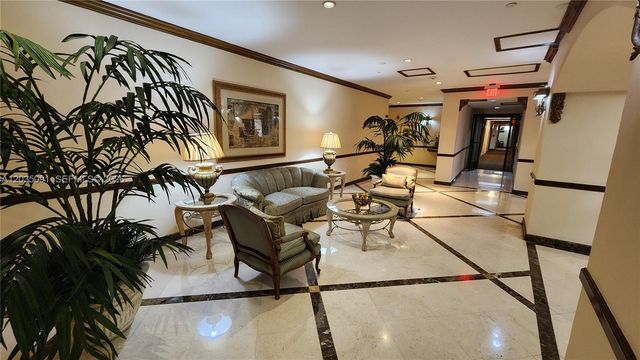 18151 NE 31 Court 908, Aventura, FL 33160
