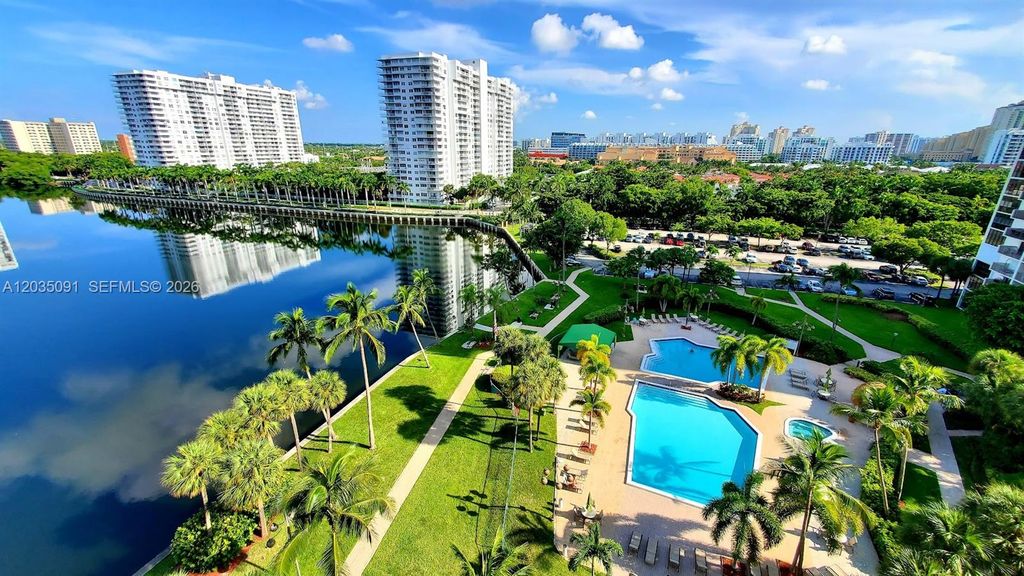 18151 NE 31 Court 908, Aventura, FL 33160
