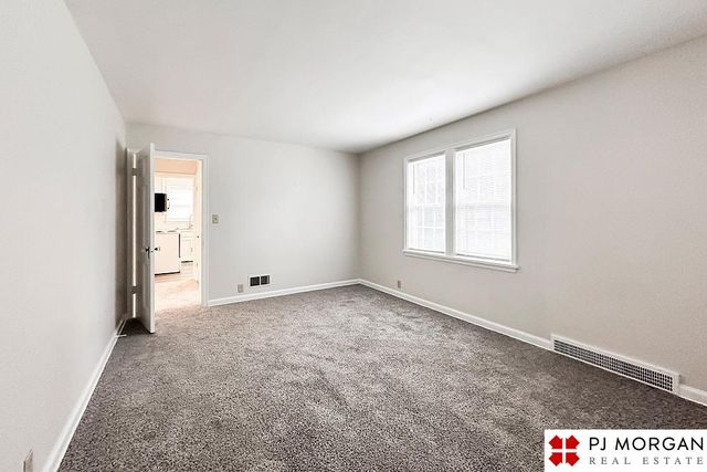 3916 Chicago Street, Omaha, NE 68131