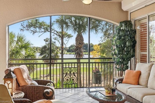 9134 Cherry Oaks LN # 201, Naples, FL 34114