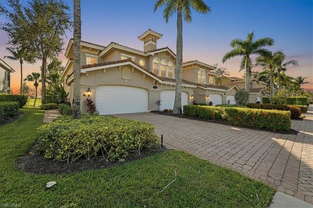 9134 Cherry Oaks LN # 201, Naples, FL 34114