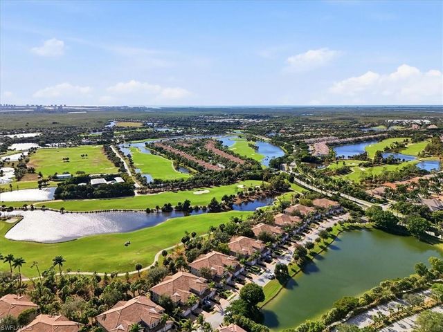 9134 Cherry Oaks LN # 201, Naples, FL 34114