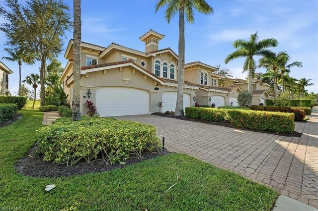9134 Cherry Oaks LN # 201, Naples, FL 34114