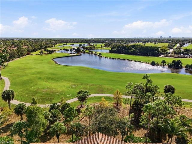 9134 Cherry Oaks LN # 201, Naples, FL 34114