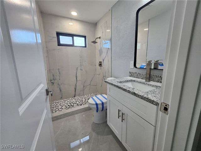 17754 port boca CT, Fort Myers, FL 33908