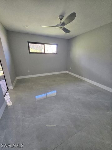 17754 port boca CT, Fort Myers, FL 33908