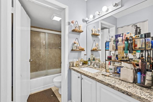 10773 Cleary Boulevard 106, Plantation, FL 33324