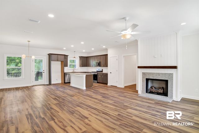8760 Floyd Crabtree Way, Semmes, AL 36575