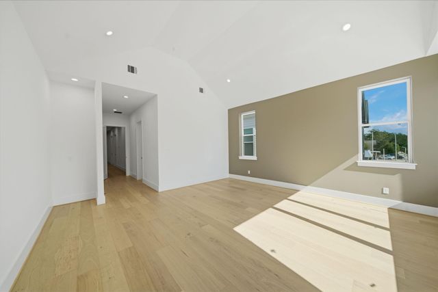 1227 Prince Street, Houston, TX 77008
