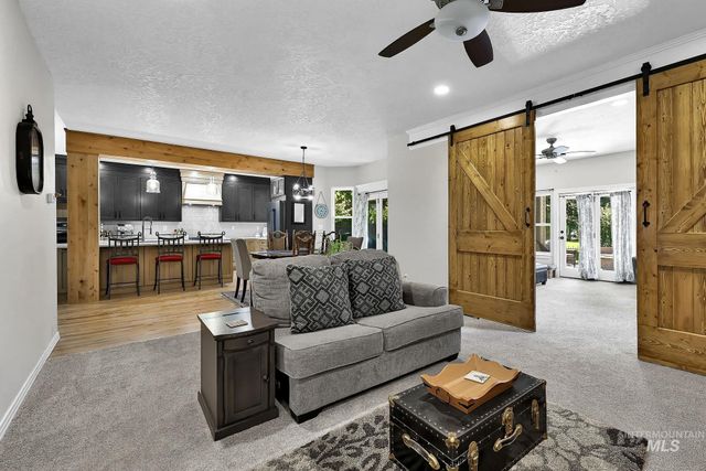 10353 N Palisades Way, Boise, ID 83714