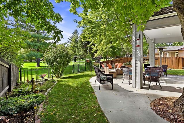 10353 N Palisades Way, Boise, ID 83714