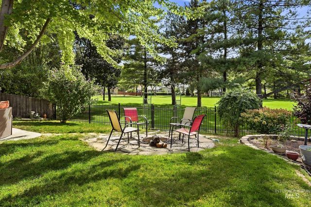 10353 N Palisades Way, Boise, ID 83714