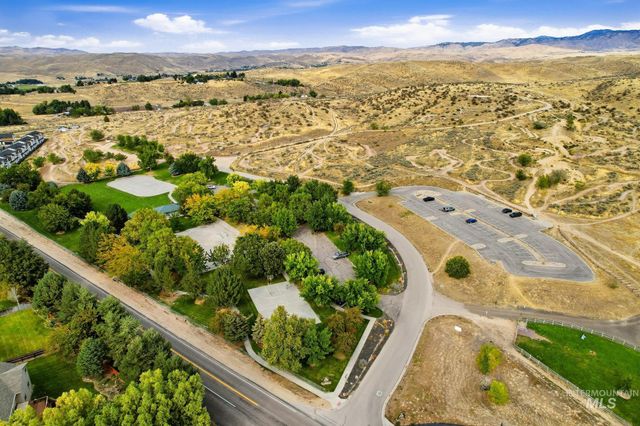10353 N Palisades Way, Boise, ID 83714