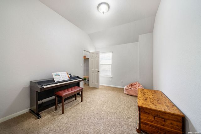 6107 Diego Ln, San Antonio, TX 78253