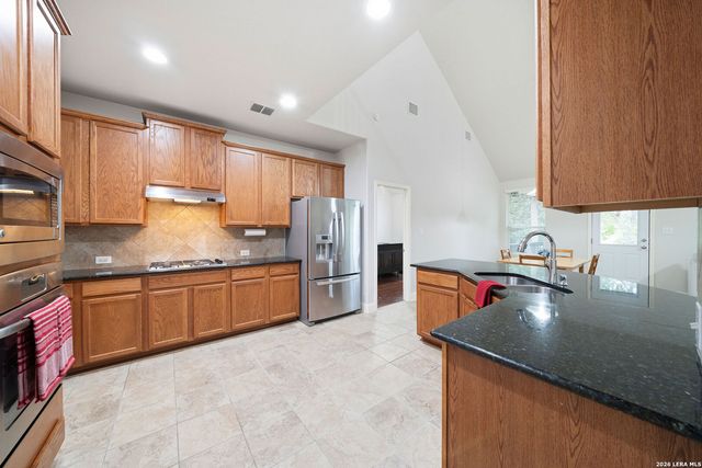 6107 Diego Ln, San Antonio, TX 78253