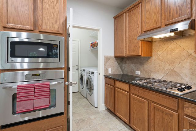 6107 Diego Ln, San Antonio, TX 78253