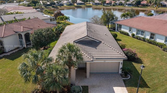 2675 Clipper Cir, West Palm Beach, FL 33411